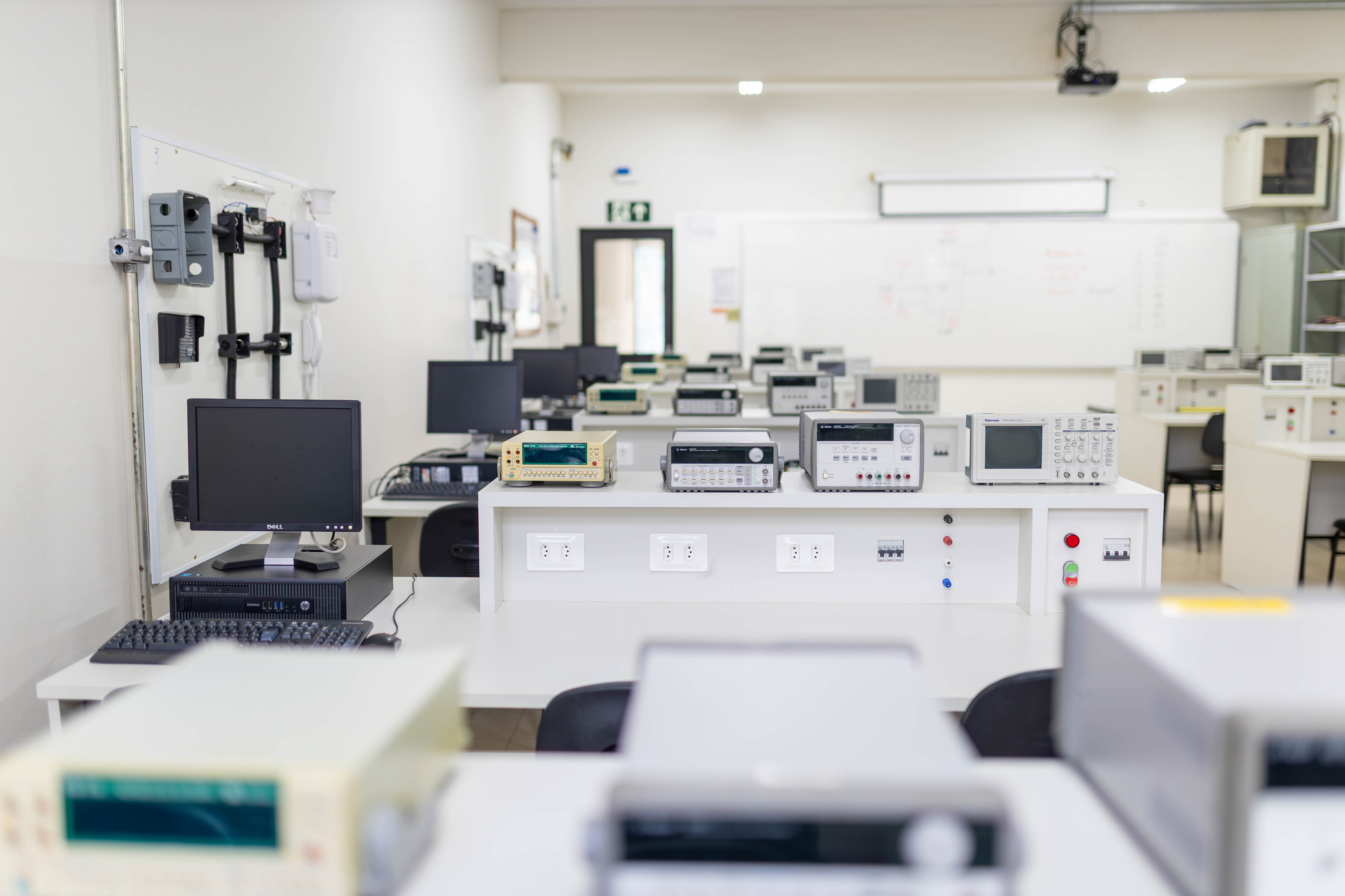 Foto das instalações do curso - Imagem 7
